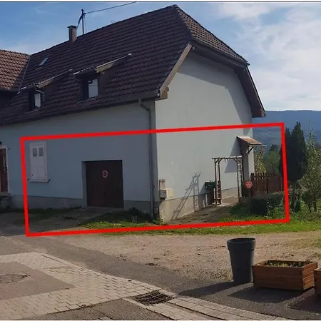 Διαμέρισμα De L'herbe Jusqu'aux Genoux - 60 M2