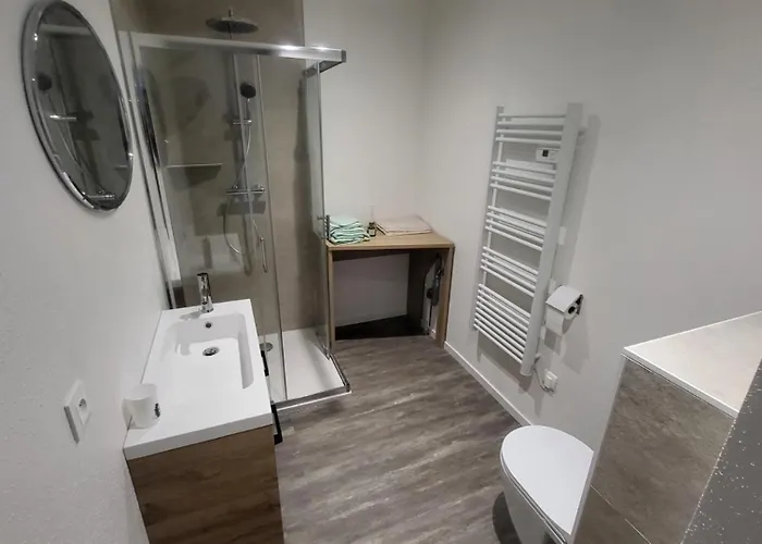 De L'herbe Jusqu'aux Genoux - 60 M2 * La Vancelle